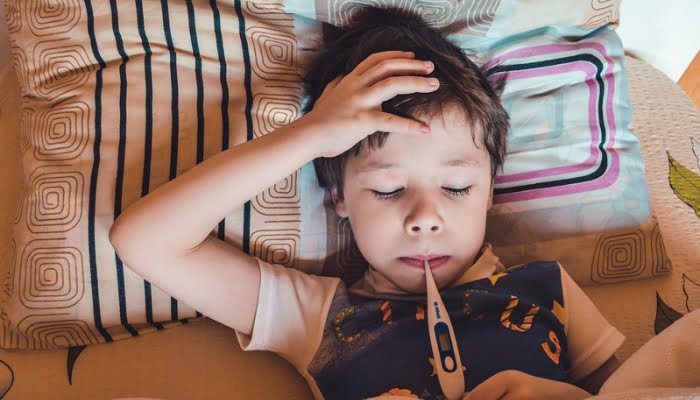 Gambar Ilustrasi Anak Sedang Sakit