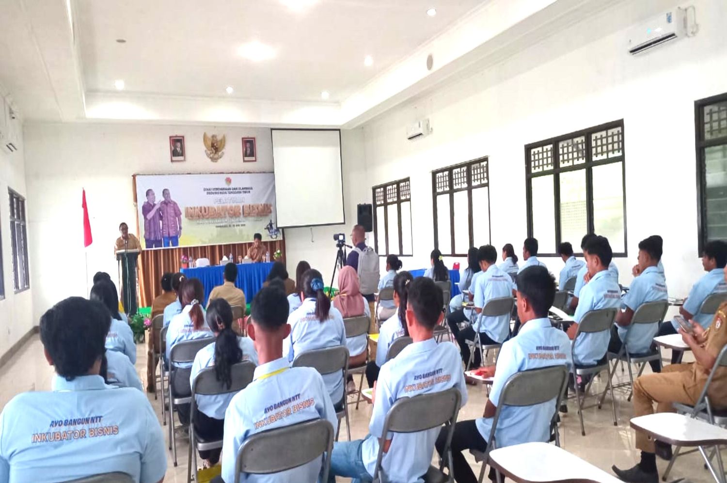 Masing-masing kabupaten se-Sumba mengirimkan 10 peserta, kecuali Kabupaten SBD yang mengirimkan 20 peserta (AH/Suarajarmas.id)