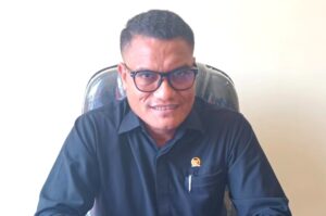 Wakil Ketua I DPRD SBD, Thomas Tanggu Dendo (AH/Suarajarmas.id)