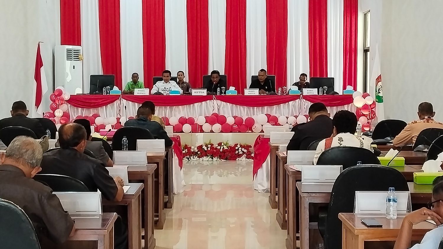 Rapat Paripurna XVII Masa Sidang II, yang digelar pada Jumat, 8 Agustus 2025 (Doel Haris/Suarajarmas.id)