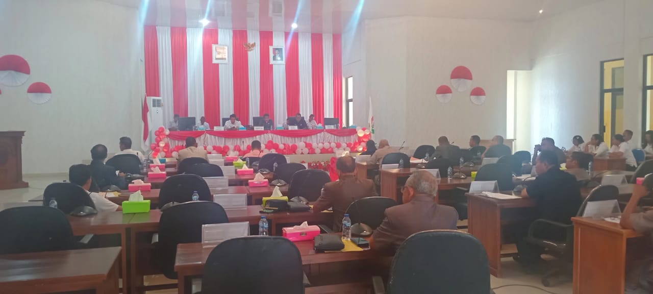 Rapat Paripurna XVI Masa Sidang II DPRD SBD, Rancangan Peraturan Daerah (Ranperda) tentang Rencana Pembangunan Jangka Menengah Daerah (RPJMD) Kabupaten SBD Tahun 2025–2029 (AH/Suarajarmas.id)