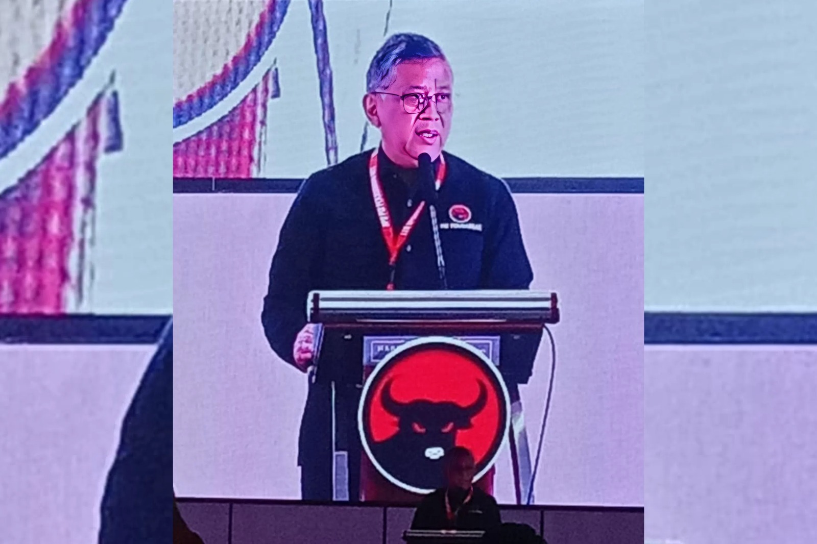 Sekretaris Jenderal PDI Perjuangan, Hasto Kristiyanto, saat membuka Konferda VI PDI Perjuangan Provinsi NTT tahun 2025 (Dokpri Suarajarmas.id)