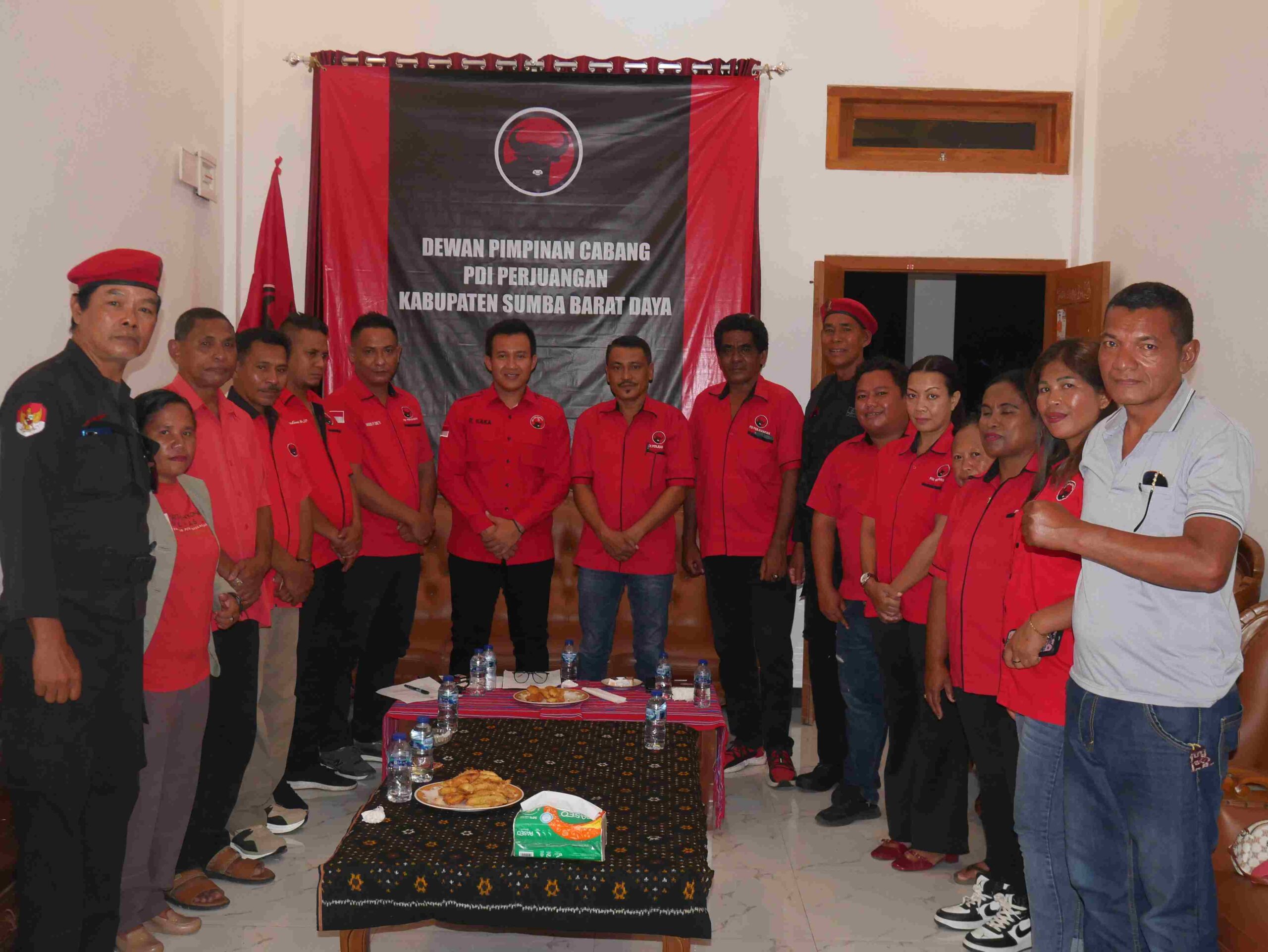 Dewan Pimpinan Cabang (DPC) PDI Perjuangan Kabupaten Sumba Barat Daya (SBD) menggelar rapat konsolidasi dalam rangka memperkuat struktur dan soliditas organisasi partai