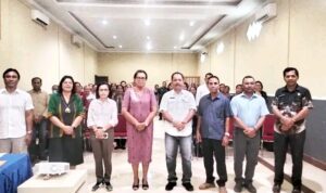 Asisten Administrasi Umum, Enos Eka Dede, mewakili Wakil Bupati SBD, Dominikus Alphawa Rangga Kaka, hadiri diseminasi akhir Proyek PAUD Holistik Integratif (Suarajarmas.id)