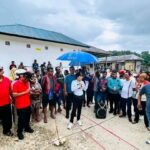 Bupati SBD, Ratu Ngadu Bonu Wulla, pimpin langsung monitoring untuk memperkuat penataan Pasar Waimangura (Suarajarmas.id)