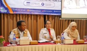 Bupati SBD, Ratu Ngadu Bonu Wulla, saat membuka dengan resmi Bimtek peningkatan penguatan pengendalian resistensi antimikrobadi Kabupaten SBD (Suarajarmas.id)